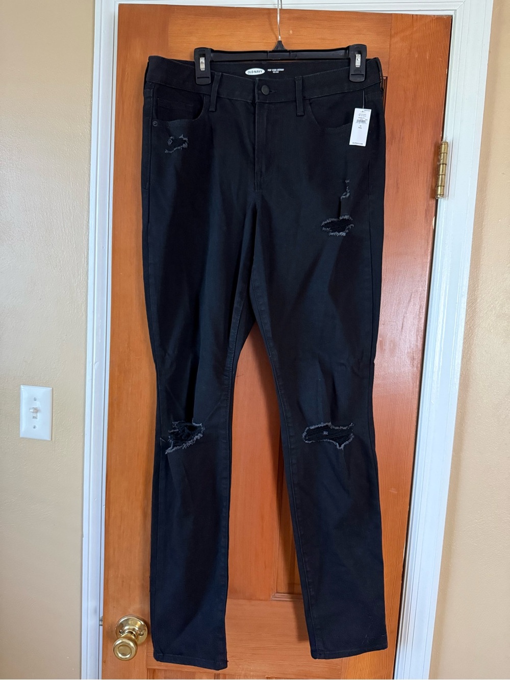 NWT Women’s Old Navy Distressed Skinny Jeans, Mid-Rise